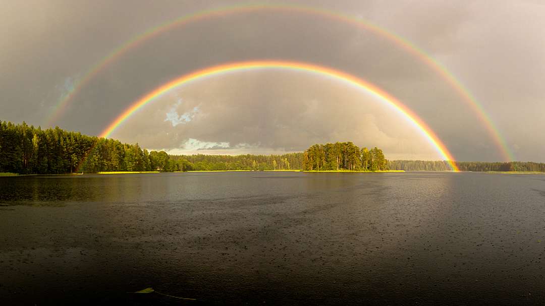 为什么会形成美丽的双重彩虹?双彩虹的神奇之处在于?